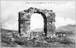 Khemissa : porte de Tipaza